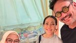 Semringah Tora Sudiro Tengok Cucu, Bahagia Banget Jadi Kakek