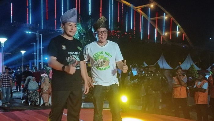 Wakapolda Riau Brigjen Jossy Kusumo hadir di Rumah Singgah Tuan Kadi membacakan puisi karya Ustaz Abdul Somad, pada Sabtu (21/10/2025).