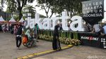 Warga Serbu Lapangan Banteng Sambut HUT Jakarta