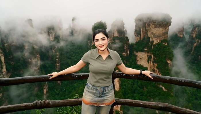 Ashanty liburan ke China Ashanty liburan ke China