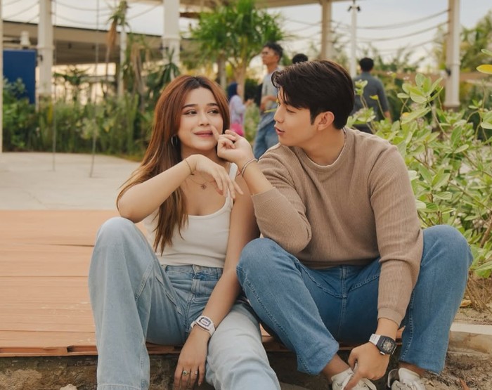 Brisia Jodie dan Jonathan Alden Mesranya Brisia Jodie dan Alden Saat Makan Steak hingga Ngafe di Prancis