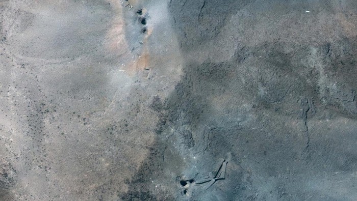 A combination picture shows satellite images over Fordow underground complex, before and after the U.S. struck the underground nuclear facility, near Qom, Iran, June 20, 2025 (L) and June 22, 2025.     MAXAR TECHNOLOGIES/Handout via REUTERS    THIS IMAGE HAS BEEN SUPPLIED BY A THIRD PARTY. NO RESALES. NO ARCHIVES. MANDATORY CREDIT. DO NOT OBSCURE LOGO.