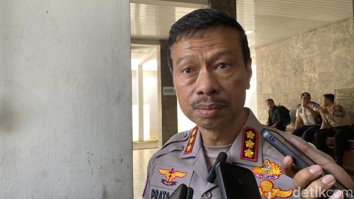 Dirlantas Polda Jateng, Kombes Pratama Adhyasastra di Kantor Dishub Jateng, Kecamatan Semarang Barat, Senin (23/6/2025).