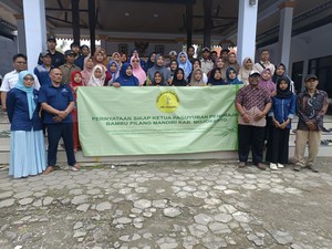 Dukung Ekonomi Kreatif, Pengrajin Bambu Mojokerto Tolak Hoaks