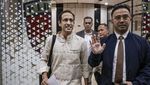 Ekspresi Nadiem Makarim Usai 12 Jam Diperiksa Kejagung