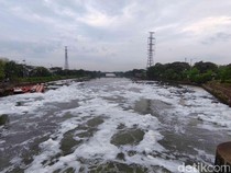 Video Data KLH: 70,7 Persen Lokasi Sungai di RI Tercemar