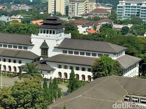 Angka Kemiskinan dan Pengangguran di Jabar Turun, Ini Kuncinya