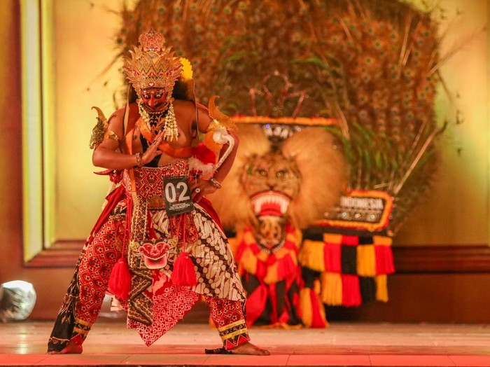 Gelaran Festival Nasional Reog Ponorogo pada Grebeg Suro
