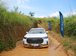 Jajal Performa Offroad Jaecoo J8 AWD, SUV Ganteng yang Asyik Diajak Main Tanah