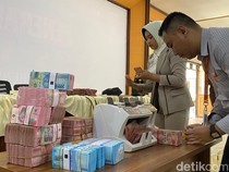 Kejari Blitar Terima Rp 1,1 M Pengganti Korupsi dari Kakak Eks Bupati