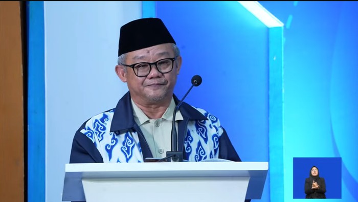 Kemendikdasmen minta konten kreator tak bikin unggahan menyesatkan.