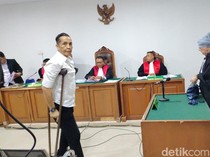 Mantan Kepala Disnakertrans Sumsel Deliar Marzoeki Divonis 5 Tahun Penjara
