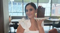 Marissa Nasution mengatakan di Singapura bekerja sebagai psikolog dan konselor. Profesional, aku ada praktik. Aku sama teman-teman praktik, aku praktik sebagai psychotherapist and counsellor, tuturnya. (Foto: dok Instagram marissaln)