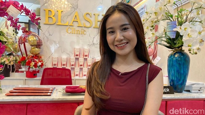Mayang Lucyana Fitri rajin perawatan buat investasi diri.
