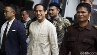 Kejaksaan Agung belum mengungkap secara rinci peran masing-masing pihak dalam kasus tersebut. Pemeriksaan terhadap Nadiem disebut penting untuk menelusuri alur kebijakan dan tanggung jawab dalam proyek tersebut. 