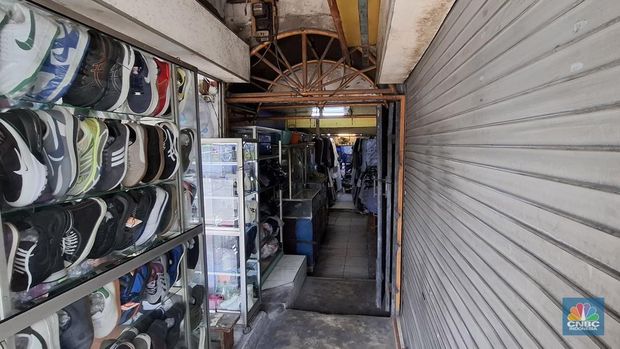 Pasar Ular di Tanjung Priok Jakarta Utara sunyi sepi. (CNBC Indonesia/Chandra Dwi Pranata)