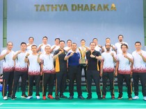 Polres Kediri Kota Sabet Juara 1 Turnamen Badminton Kapolda Jatim