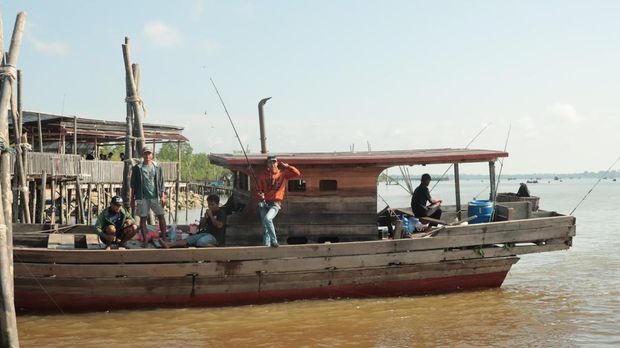Polres Kepulauan Meranti menggelar lomba memancing dalam rangka menyambut HUT Bhayangkara ke-79, Minggu (22/6/2025).