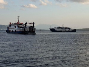 KMP Gerbang Samudra 2 Berhasil Dievakuasi Setelah Kandas di Selat Bali