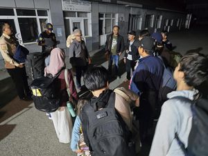 97 WNI Berhasil Dievakuasi dari Iran, Saat Ini Ada di Azerbaijan