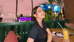 Putri Isnari Hobi Hangout, Santai Nikmati Es Jeruk hingga Strawberry Milkshake