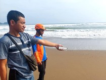 2  Remaja Terseret Ombak Pantai Konang Trenggalek, 1 Hilang