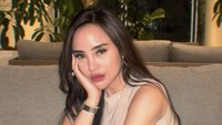 Salmafina Sunan ingin cari pendamping yang beberapa karakternya ada di ayahnya. Yang pekerja keras, gak pernah kasar, gak pernah marah, gak temperamen. Aku pengin kayak begitu, ujarnya. (Foto: dok Instagram salmafinasunan)