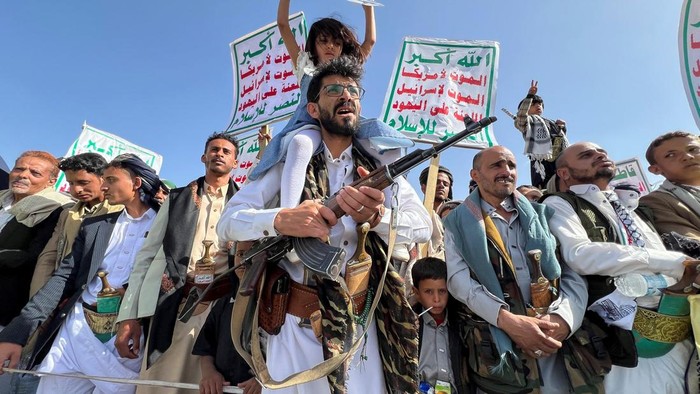 Giliran Houthi Luncurkan Rudal Balistik ke Israel, Perang Memanas Lagi