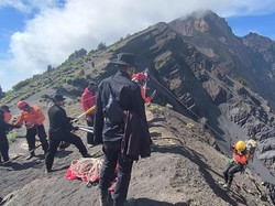 Juliana, Rinjani, & Pendakian RI 
