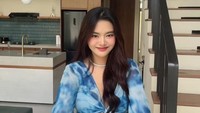 Vania Valencia punya 103 ribu pengikut di Instagram. Sebelum jadi model dan akting, ia merupakan eks atlet basket. (Foto: dok Instagram vaniavalencia8)
