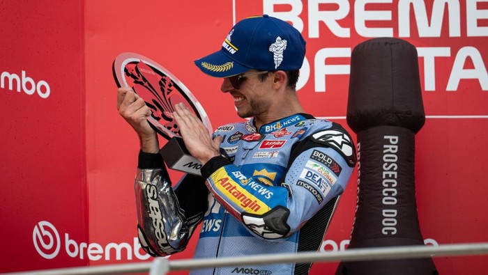 Rider Gresini Racing, Alex Marquez, meraih podium kedua di MotoGP Italia 2025.