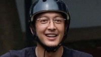 Nama Dimas Anggara disorot usai Pasha Ungu menuliskan tudingan bahwa Dimas menampar putranya, Kesiha Alvaro di lokasi syuting. Foto: Instagram Dimas Anggara