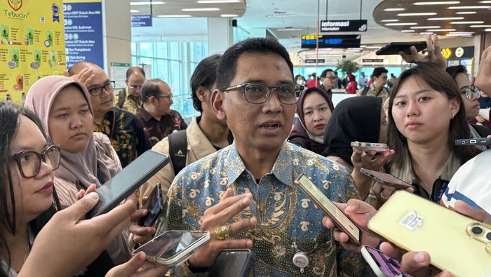 Direktur Utama KAI Commuter Asdo Artriviyanto