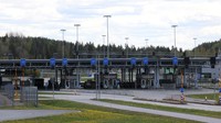 Pemerintah Finlandia menyatakan pembangunan pagar akan terus diperluas ke wilayah lain yang berbatasan langsung dengan Rusia. REUTERS/Leonhard Foeger