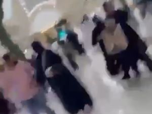 Iran Membalas, Tembakkan Rudal ke Pangkalan Militer AS di Qatar