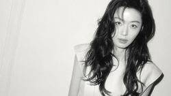 Jun Ji Hyun Undur Diri dari Agensi Kim So Hyun