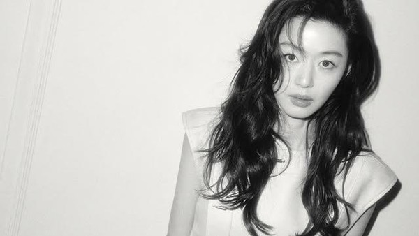 Jun Ji Hyun Undur Diri dari Agensi Kim So Hyun