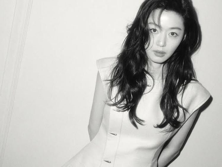 Jun Ji Hyun Undur Diri dari Agensi Kim So Hyun