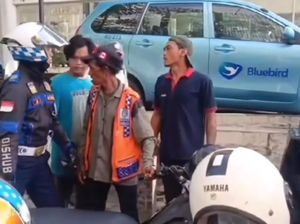 Dear Walkot Rico, Apa Solusi Parkir Liar di Medan?
