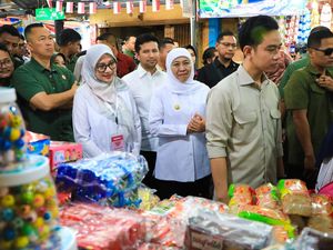 Khofifah Pastikan Harga Sembako di Jatim Masih Stabil