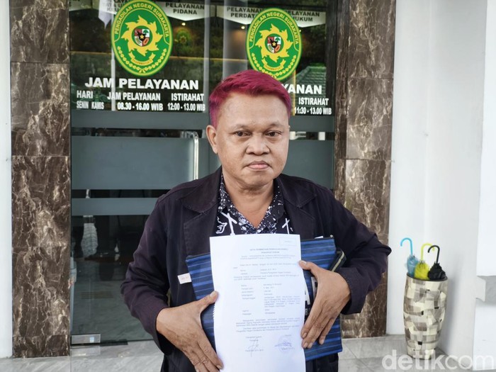 Kuasa hukum Bambang Tri, Pardiman, saat ditemui di Pengadilan Negeri Solo, Selasa (24/6/2025).