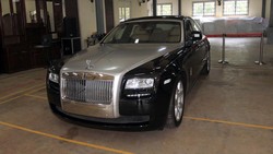 Akhirnya, Mobil Rolls-Royce Kemensos Laku Dilelang Rp 2,5 M