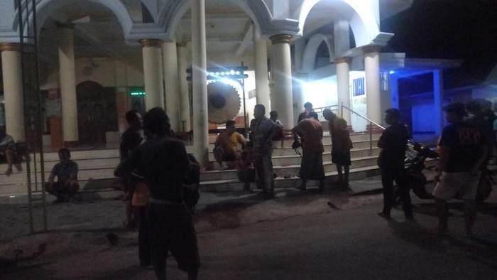 Masjid Nurul Huda di Dusun Plosokendal, Desa Plosogeneng, Kecamatan/Kabupaten Jombang