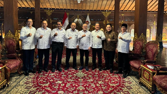 Rapat Kabinet Terbatas (Ratas) yang dipimpin langsung oleh Presiden Prabowo Subianto di Hambalang, Senin (23/6)