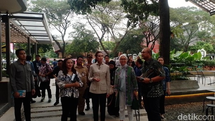 Menteri Pariwisata melakukan pengecekan kesiapan TMII untuk libur panjang