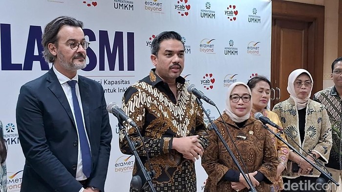 Menteri Usaha Mikro, Kecil, dan Menengah (UMKM) Maman Abdurrahman