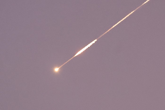 A missile launched from Iran towards Israel is seen from Tubas, amid the Iran-Israel conflict, in the Israeli-occupied West Bank, June 24, 2025. REUTERS/Raneen Sawafta