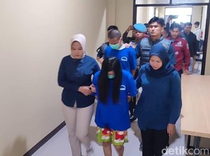 Polisi Tangkap Pasutri di Pangandaran yang Live Streaming Seks 3 Jam Tiap Hari