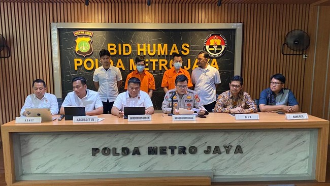 5 Fakta Trio WN Malaysia Bikin SMS Fake Dibongkar Siber Polda Metro