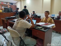 WN Jepang Tertangkap Basah Bawa Ganja Saat Hendak Nonton Konser di Mataram